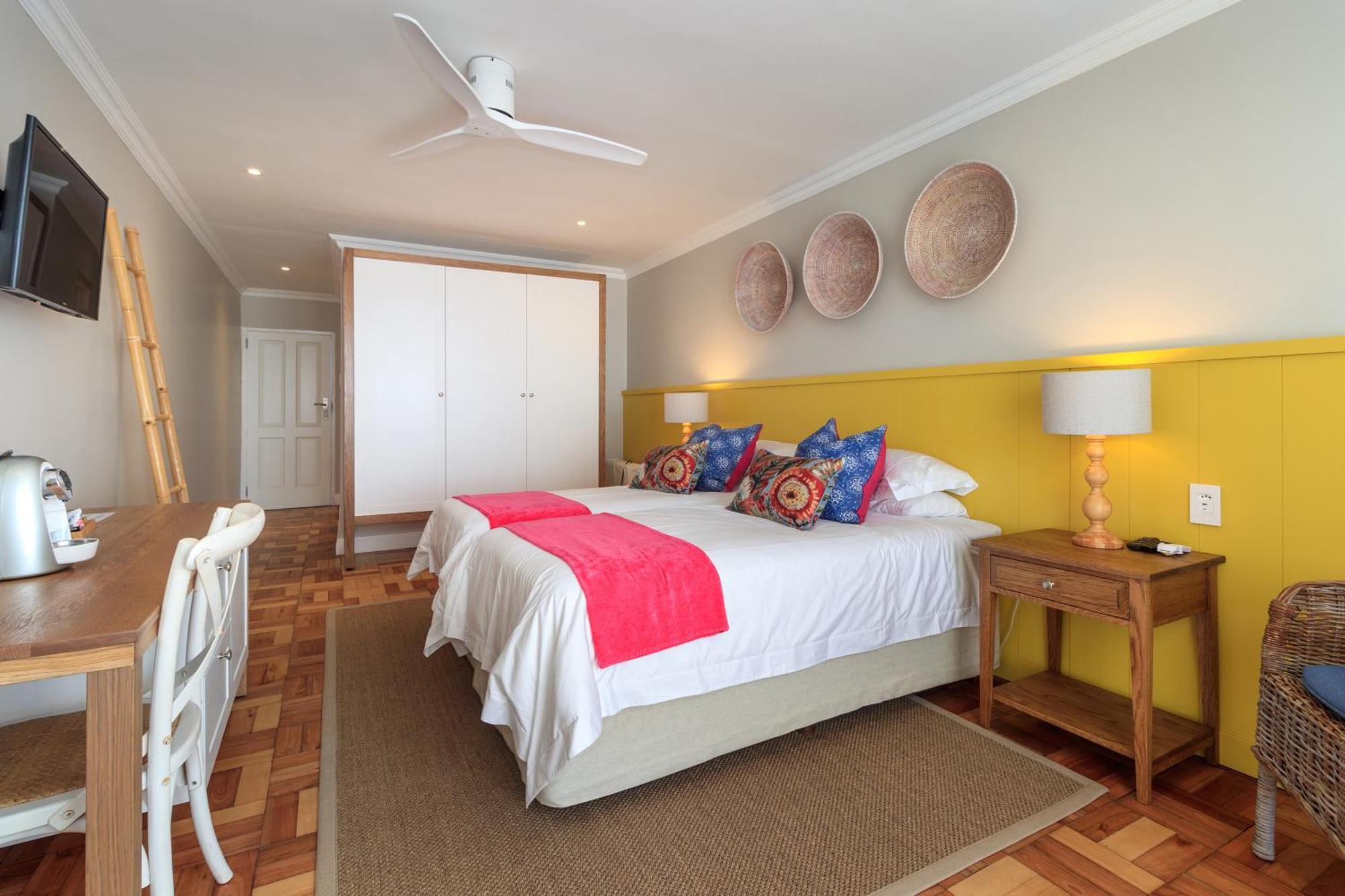 Morgan Bay Hotel Стая снимка