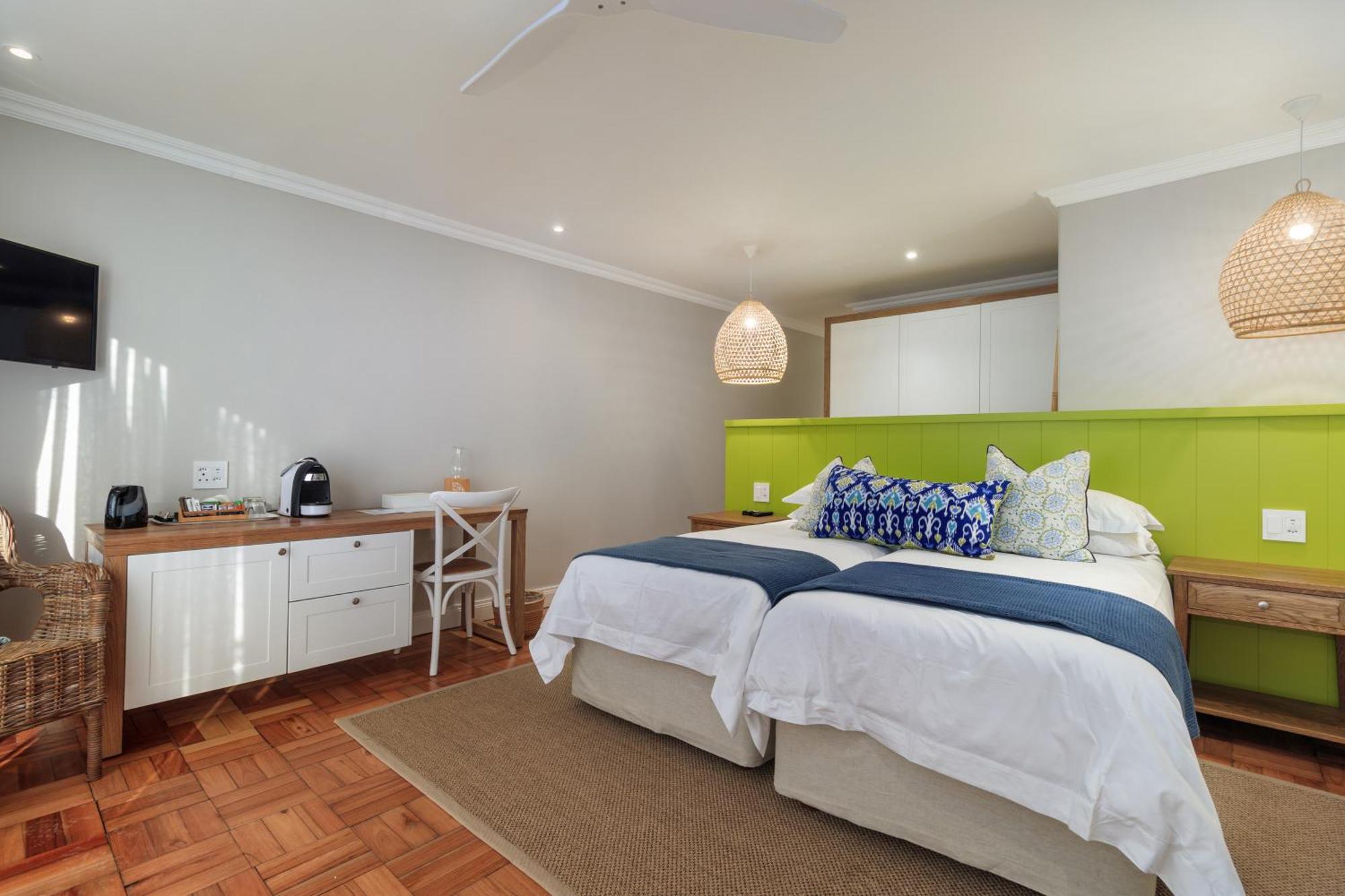 Morgan Bay Hotel Стая снимка