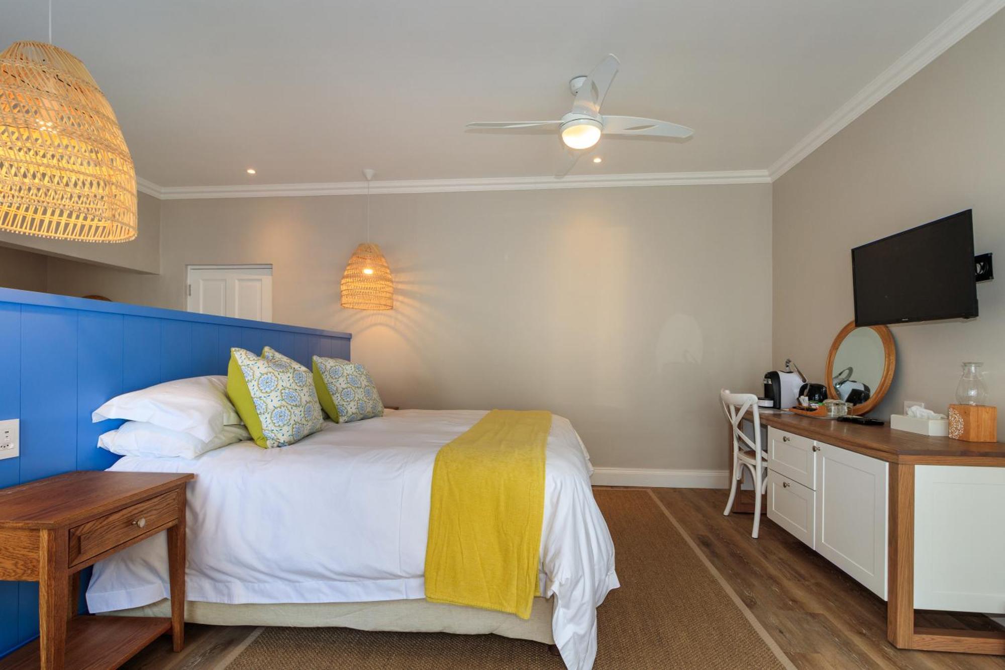 Morgan Bay Hotel Стая снимка